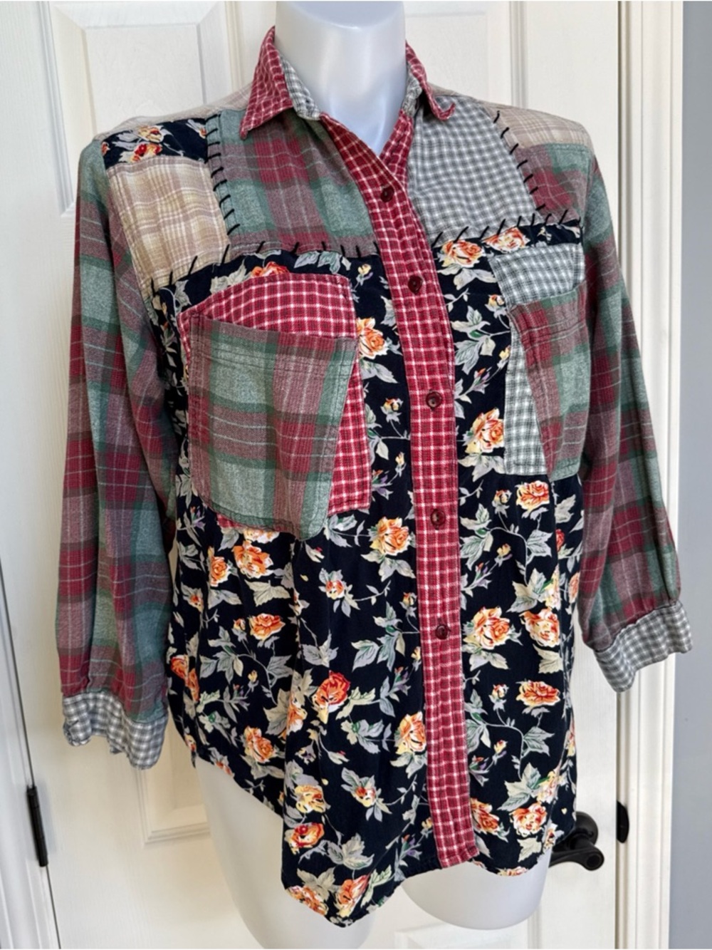 Classic KIKOMO Authentic Women Vintage Western Patchwork Plaid Floral Shirt M
